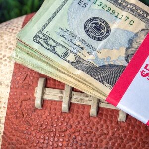 5 NFL Betting Strategies to Help you Win your Wager